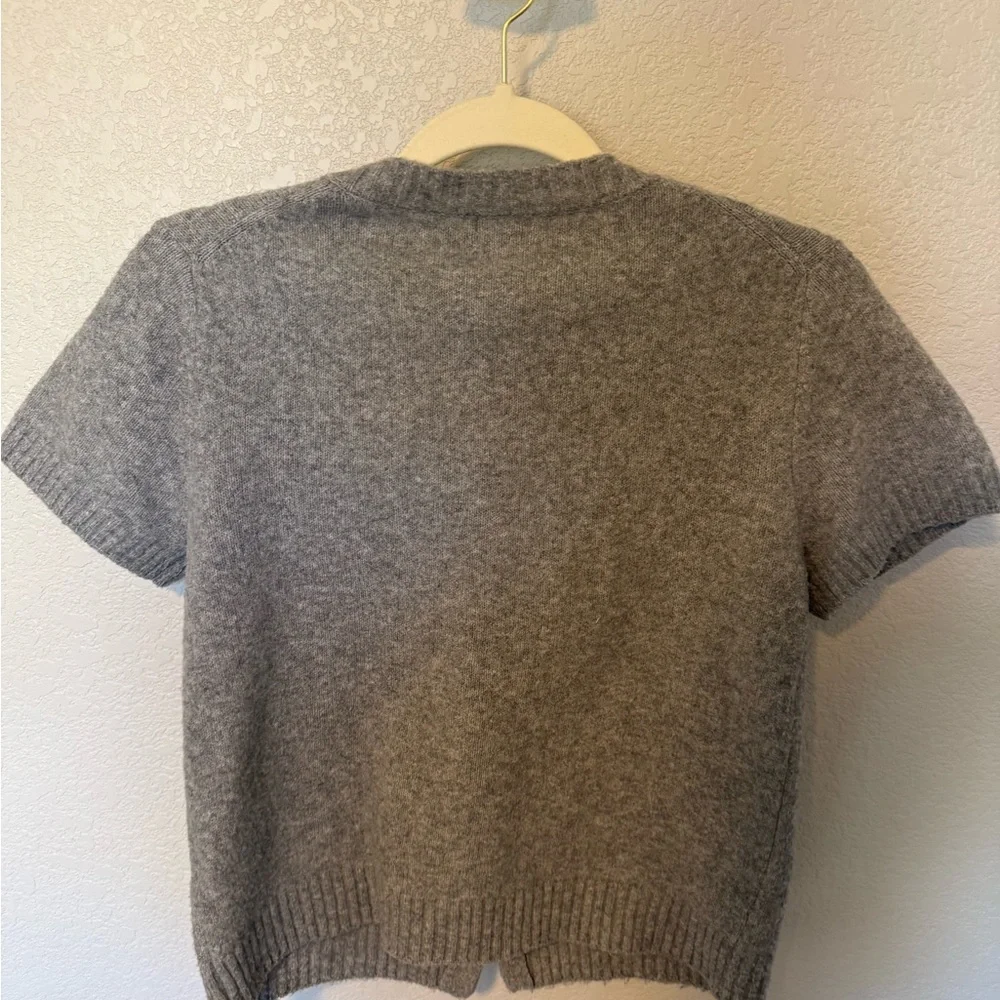 Urban Outfitters Kimchi Blue Short-Sleeve Gray Button-Front Cardigan - Picture 2 of 3